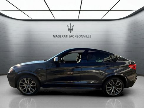 Used 2018 BMW X4 M40i image 11