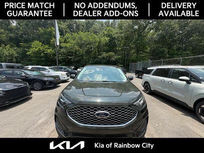 Used 2023 Ford Edge SE