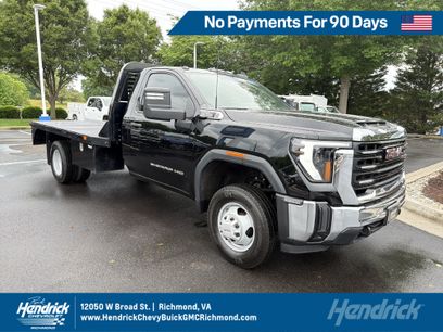 Used 2026 GMC Sierra 3500 Pro w/ Convenience Package