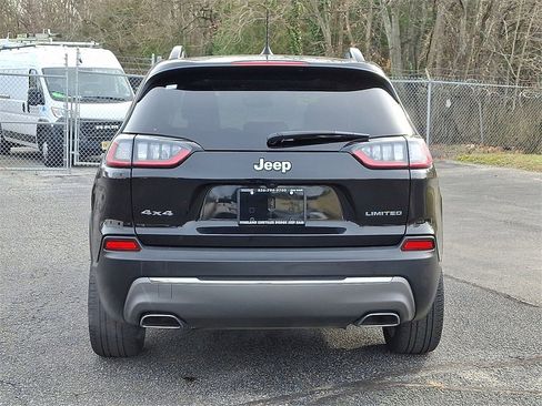 Used 2022 Jeep Cherokee Limited w/ Elite Package image 5