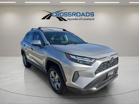 Used 2022 Toyota RAV4 XLE image 7