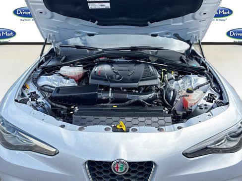 Used 2022 Alfa Romeo Giulia Ti w/ Active Assist Plus Package RWD image 31