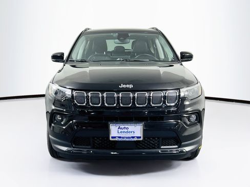 Used 2022 Jeep Compass Limited w/ Sun and Sound Group AWD/4WD image 2