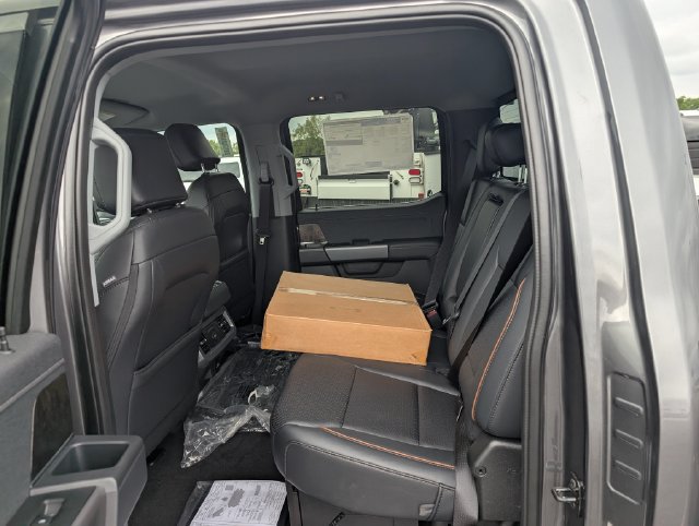 New 2027 Ford F450 Lariat w/ Chrome Package AWD/4WD image 10
