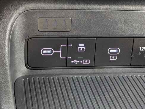 Used 2024 Hyundai Kona SEL FWD image 26