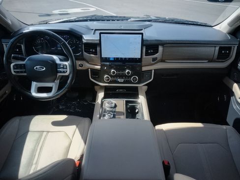 Used 2024 Ford Expedition Max Limited AWD/4WD image 14