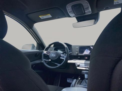 New 2025 Hyundai Elantra Sport FWD image 35