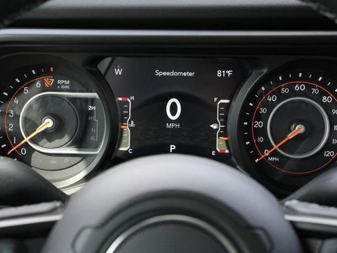 New 2026 Jeep Gladiator Sport image 10