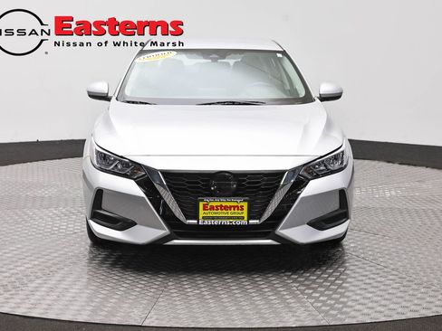 Used 2022 Nissan Sentra SV FWD image 2