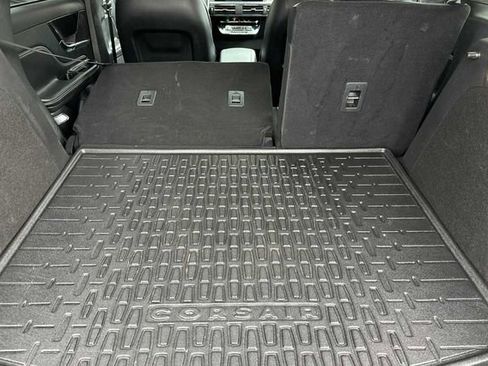 Used 2025 Lincoln Corsair FWD w/ Rear Removable Package Tray image 13