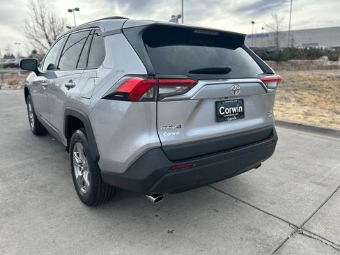 Used 2023 Toyota RAV4 XLE image 5