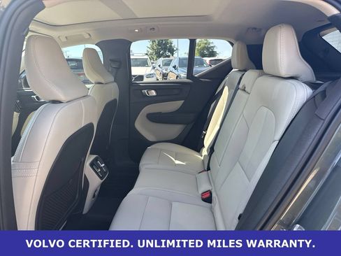 Certified 2026 Volvo XC40 B5 Plus w/ Protection Package Premier AWD/4WD image 15