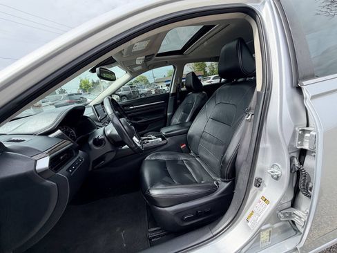 Used 2020 Nissan Altima 2.5 SL FWD image 68