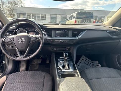 Used 2018 Buick Regal Preferred w/ Driver Confidence Package #1 image 12