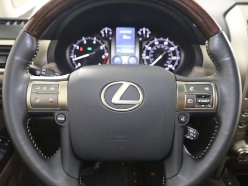Used 2019 Lexus GX 460 Premium AWD/4WD image 38