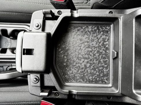 Used 2021 Jeep Wrangler Unlimited Sport image 18