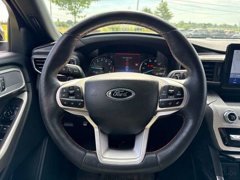 Used 2023 Ford Explorer Timberline w/ Timberline Technology Package AWD/4WD image 21