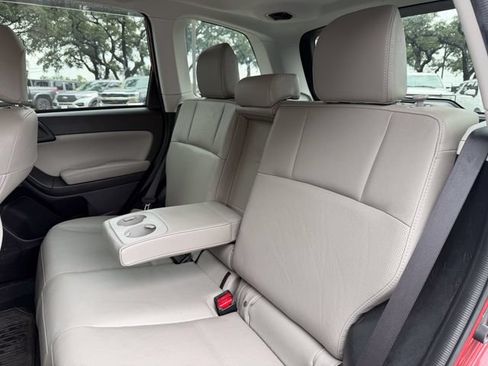 Used 2016 Subaru Forester 2.5i Touring AWD/4WD image 16