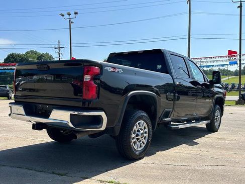 Used 2024 Chevrolet Silverado 2500 LT image 5