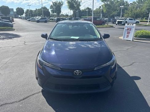 Used 2024 Toyota Corolla LE FWD image 10