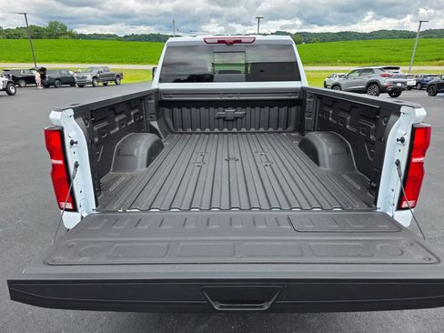 New 2026 Chevrolet Silverado 2500 High Country w/ High Country Premium Package AWD/4WD image 13