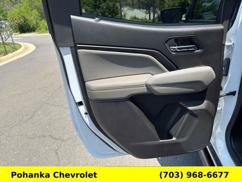Used 2024 Chevrolet Colorado ZR2 w/ ZR2 Convenience Package III AWD/4WD image 19