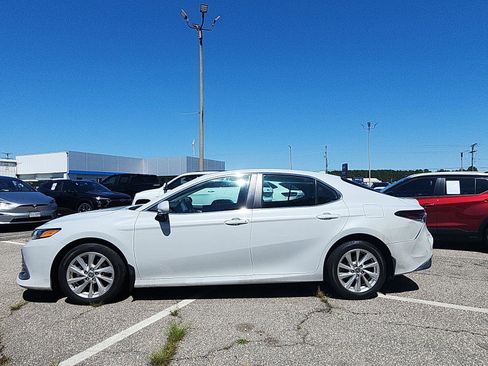 Used 2023 Toyota Camry LE w/ Convenience Package AWD/4WD image 2