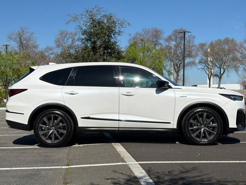Used 2026 Acura MDX A-Spec image 3