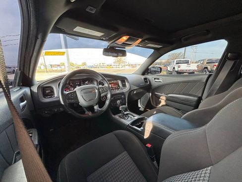 Used 2023 Dodge Charger R/T w/ Blacktop Package image 18