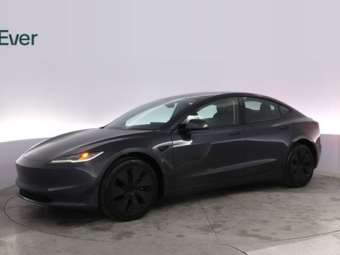 Used 2025 Tesla Model 3 RWD image 18