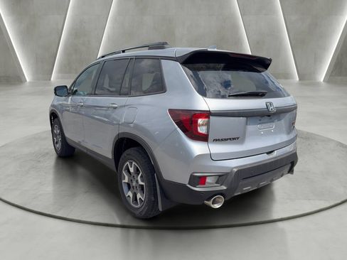 Used 2023 Honda Passport TrailSport image 5