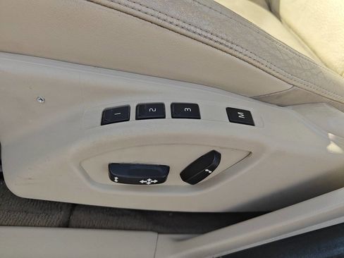Used 2012 Volvo S60 T5 FWD image 10