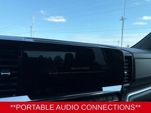 Used 2024 Chevrolet Silverado 1500 LT AWD/4WD image 15