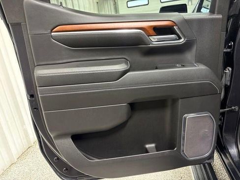 Used 2023 GMC Sierra 1500 Denali w/ Denali Reserve Package AWD/4WD image 28
