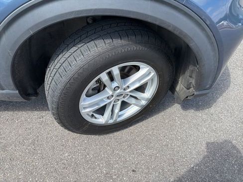 Certified 2020 Ford Explorer XLT image 9