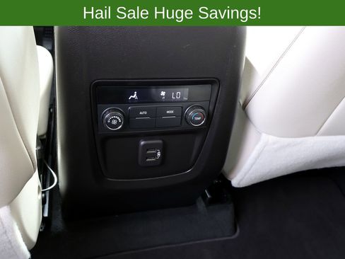 Used 2023 Buick Enclave Essence w/ Sport Touring Edition FWD image 16