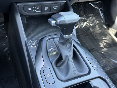 Certified 2026 Kia K4 FWD image 28