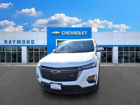 Used 2023 Chevrolet Traverse RS w/ LPO, Floor Liner Package AWD/4WD image 7