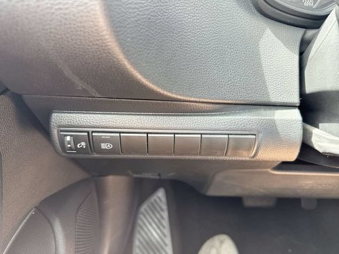 Used 2024 Toyota Corolla LE FWD image 18