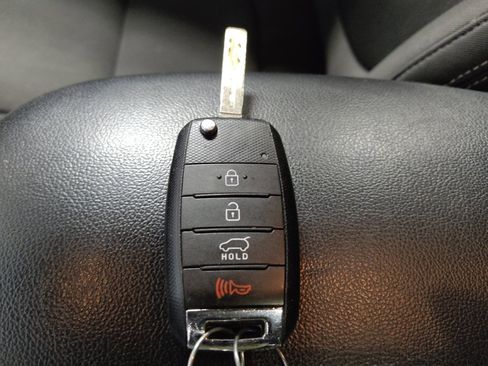 Used 2016 Kia Soul image 32