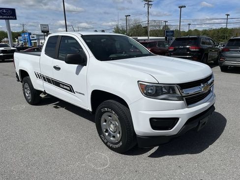 Used 2018 Chevrolet Colorado W/T RWD image 10