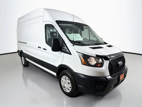 Used 2025 Ford Transit 250 148 High Roof RWD image 1