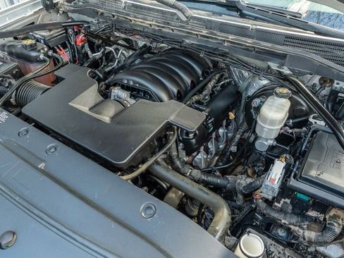 Used 2017 GMC Sierra 1500 SLE w/ SLE Value Package image 15