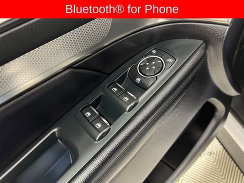 Used 2019 Ford Explorer XLT w/ Equipment Group 201A image 12