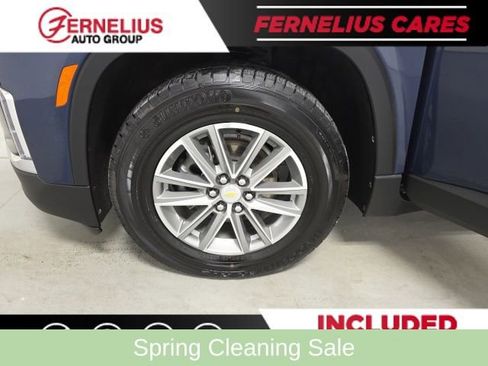 Used 2023 Chevrolet Traverse LT AWD/4WD image 13