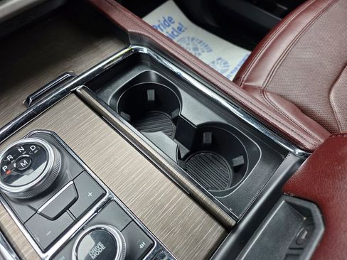 Used 2024 Ford Expedition Limited AWD/4WD image 75