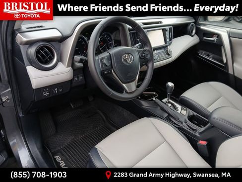 Used 2016 Toyota RAV4 Limited image 14