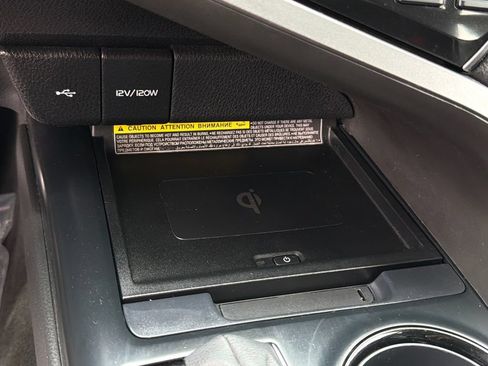 Used 2020 Toyota Camry LE w/ Sunroof Package FWD image 29