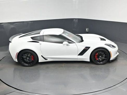 Used 2016 Chevrolet Corvette Z06 w/ 2LZ Preferred Equipment Group image 13