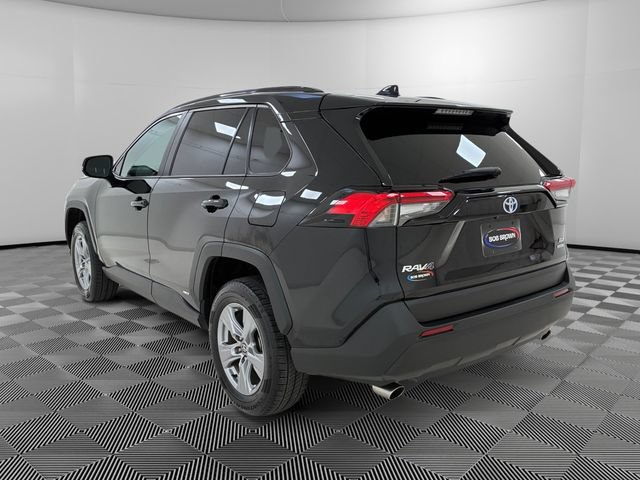 Used 2023 Toyota RAV4 XLE w/ Convenience Package AWD/4WD image 3